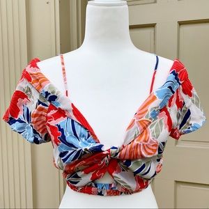 ASTR - Floral Crop Top